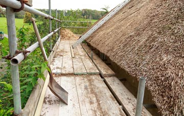 advantages of Aston Abbotts thatch roofing